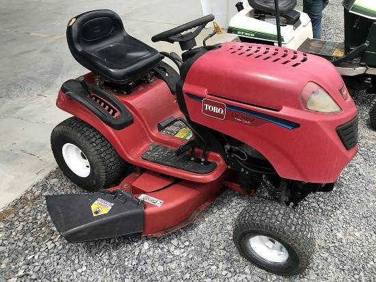 2006 Toro LX460 Lawn Tractor