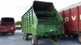 John Deere 716A Forage Wagon