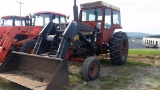 International 766 Cab Loader Tractor