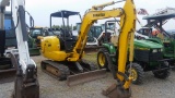 Komatsu PC27R-8 Mini Excavator