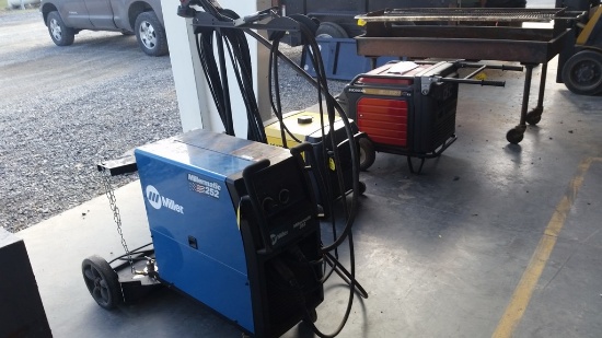 Miller Millermatic 252 Welder