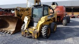 Deere 325 Skid Steer