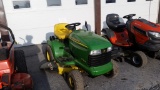 John Deere LT155 Lawn Tractor