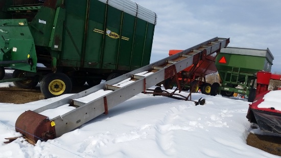 Bale Elevator