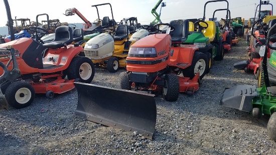 Kubota  G1800 Diesel Riding Tractor