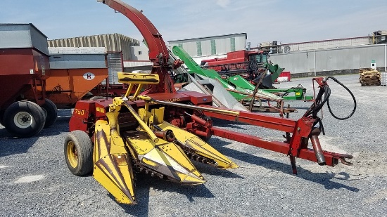New Holland 790 Forage Harvester