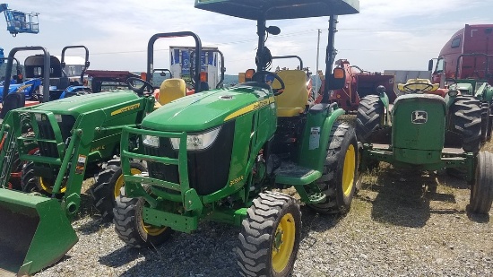 John Deere 3039R Compact Tractor