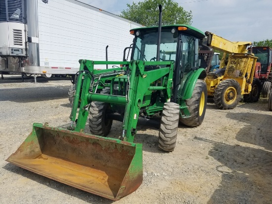 John Deere 5320 Cab Loader Tractor