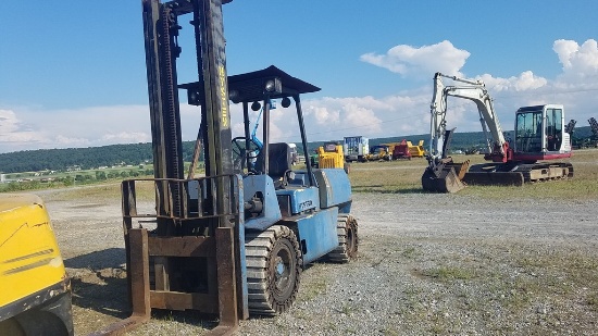 Hyster H100XL Forklift