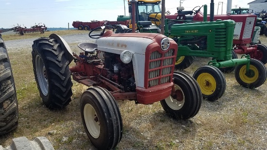 Ford 861D Tractor
