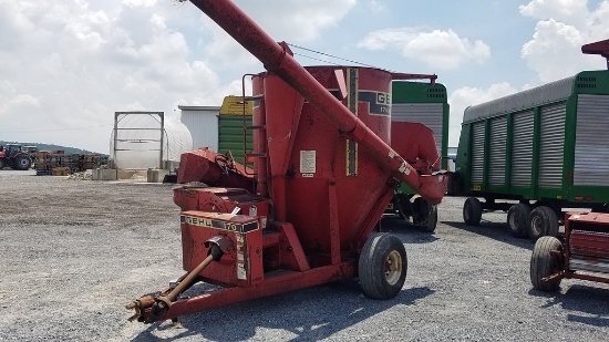 Gehl  170 Grinder Mixer