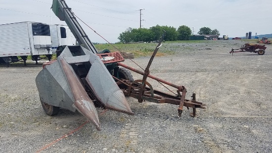 New Idea 323 Corn Picker