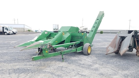 John Deere 300 Corn Picker