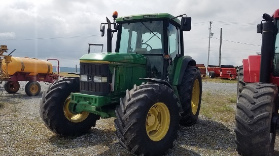 John Deere 6800 Cab Tractor