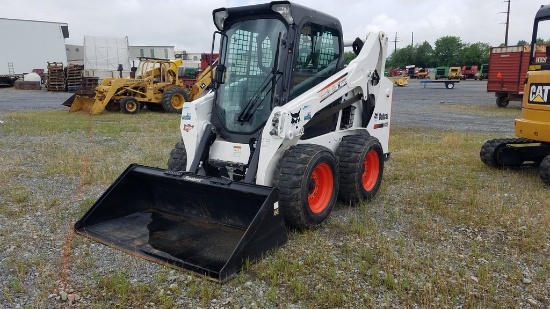 2015 Bobcat S590 Skid Steer