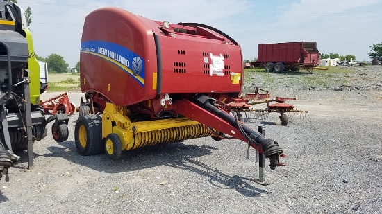 2016 New Holland Roll-Belt 450 Round Baler