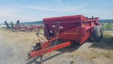 New Holland 195 Manure Spreader