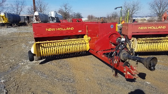 New Holland 575 Small Square Baler