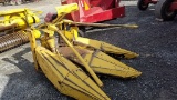 New Holland 824 Corn Head