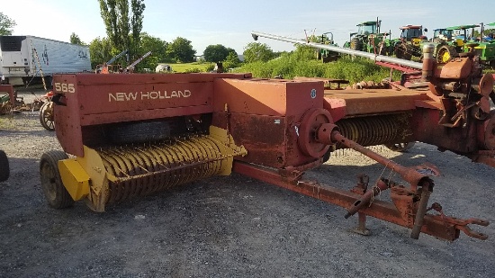 New Holland 565 Small Square Baler