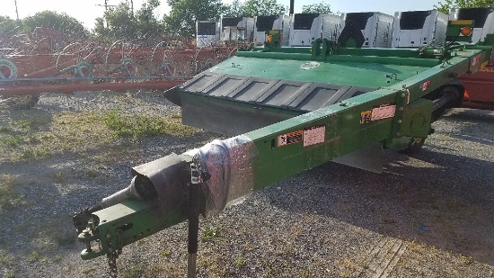 John Deere 925 Disc Mower