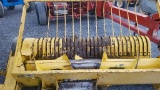 New Holland 8910W Hay Pickup