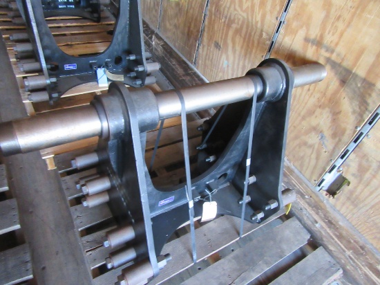 Mack Camelback trunnion