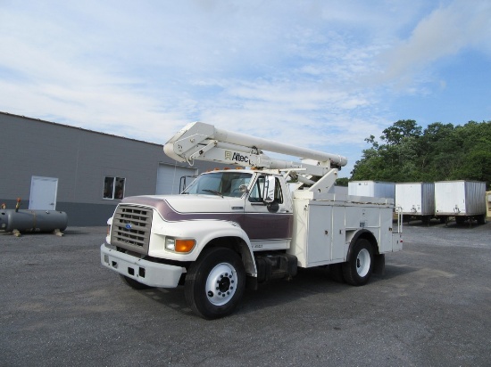 1995 Ford F800 Bucket truck