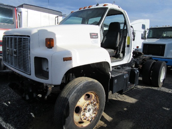 2002 GMC C7500 Parts truck