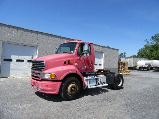 2005 Sterling A9500 Single axle tractor