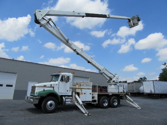 2003 Peterbilt 330 Bucket truck -Title Delay-