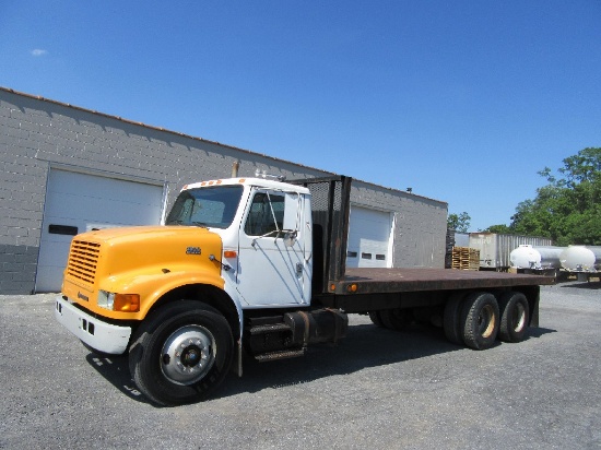 1991 International 4900 Tandem flatbed