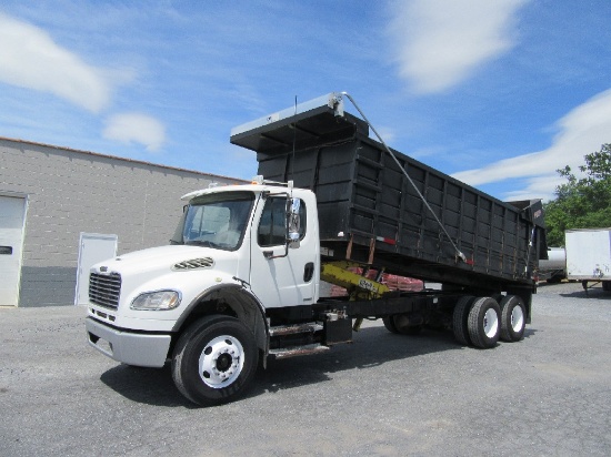 2007 Freightliner M2-106 silage/grain dump