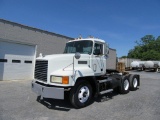 2000 Mack CH613 Daycab tractor