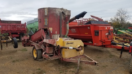 Papec 870 Grinder Mixer