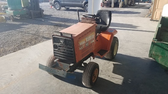 Kubota G5200 Riding Tractor