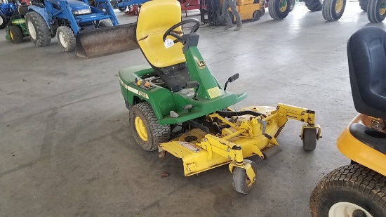 John Deere F525 Front Mount