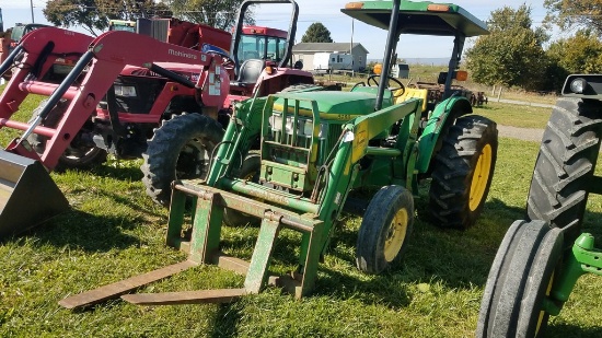 John Deere 5200 Loader Tractor