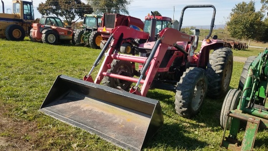 Mahindra 6530 Loader Tractor