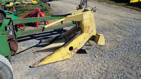 John Deere  Corn Head