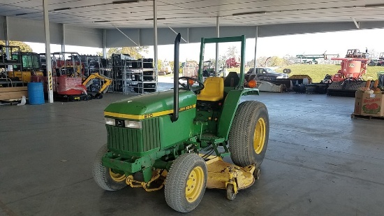 John Deere 870 Compact Tractor
