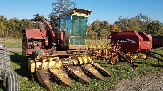 New Holland 1895 Forage Harvester