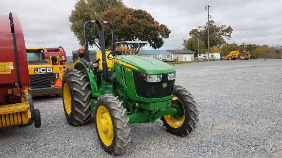 2019 John Deere 5045E Tractor