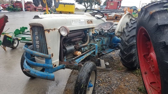 Ford  4000 Antique Tractor