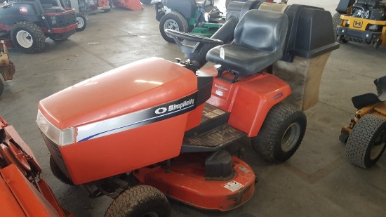 Simplicity Broadmoor Riding Tractor