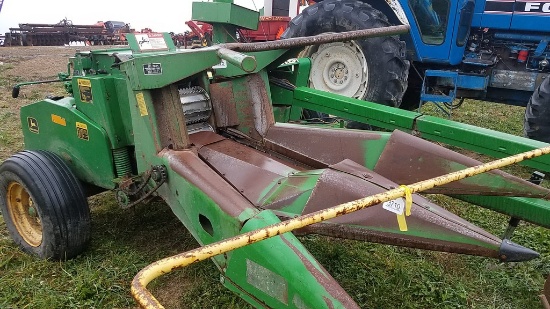 John Deere  Corn Head