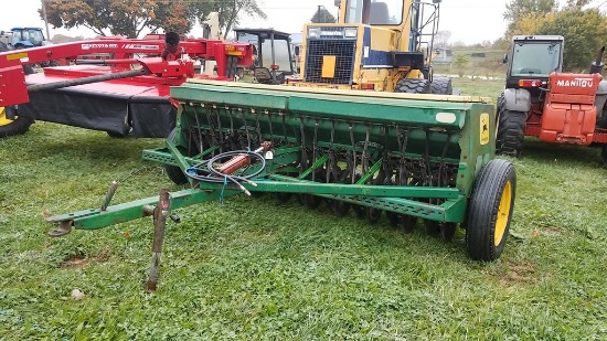 John Deere 8350 Grain Drill
