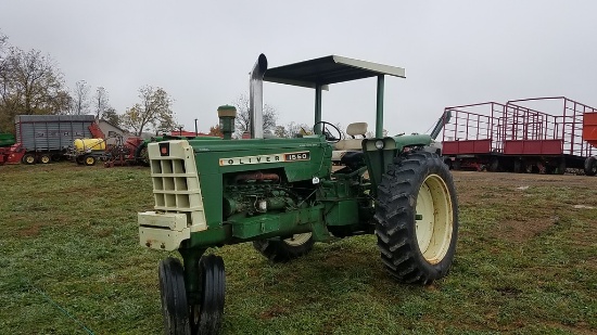 Oliver 1550 Tractor