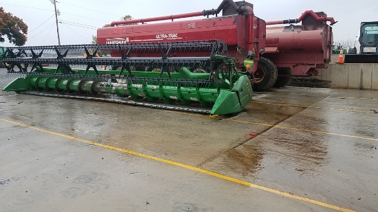 2008 John Deere 630F Grain Platform