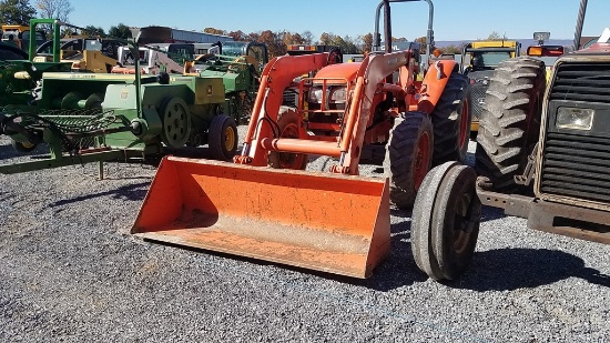 Kubota M8540 Loader Tractor